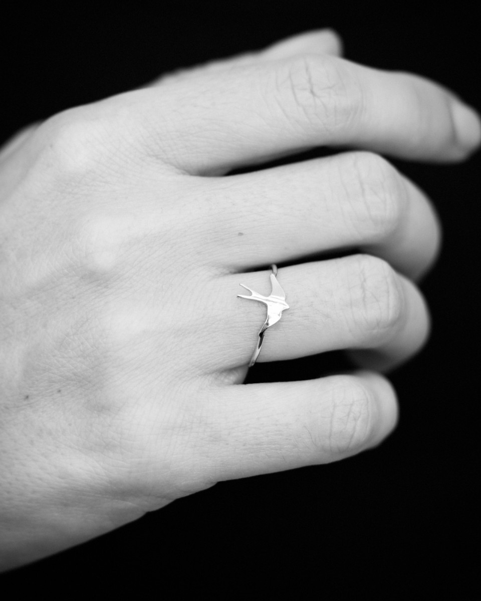 Swallow Ring