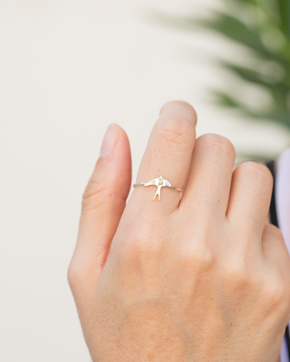 Swallow Ring