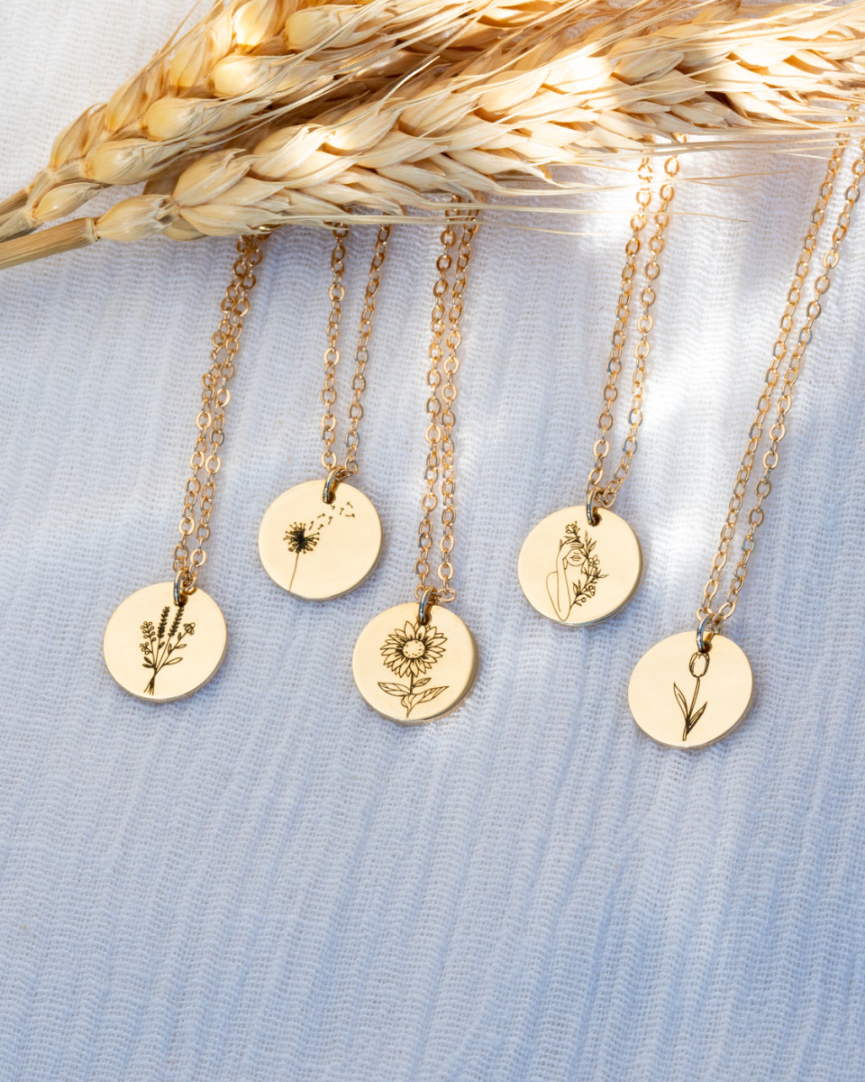 Birth Flower Personalized Necklace