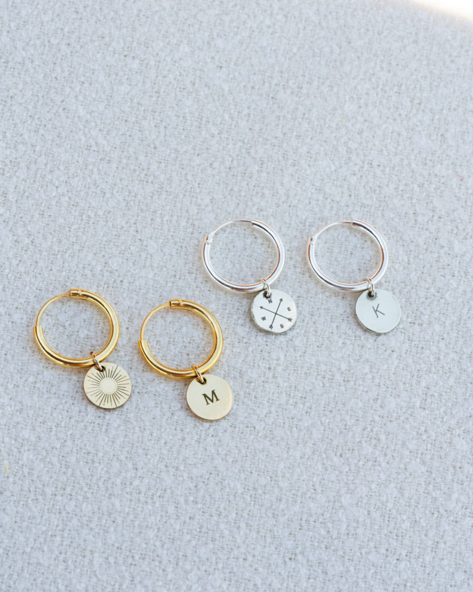 Προσωποποιημένα Σκουλαρίκια