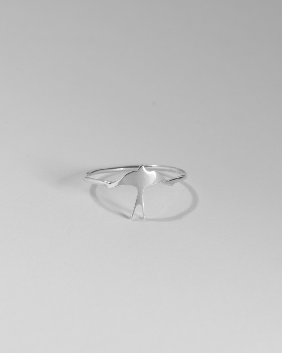 Swallow Ring