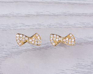 Boucles d’oreilles clous plaqué or minimalistes