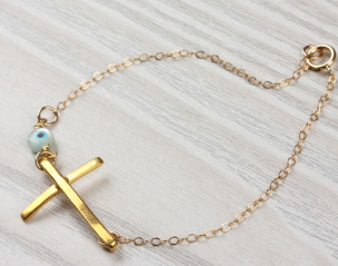 14k Gold Kreuzarmband groß