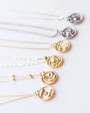 Collar Minimalista Oro 14k