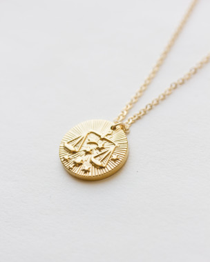 Pendentif Balance plaqué or