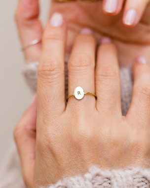 Personalized Oval Ring - 6x8