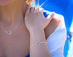 Sterlingsilber Infinity Armband