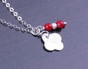 Collier Argent Trèfle Corail