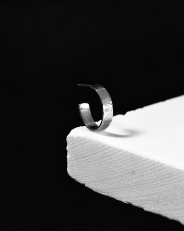 Σκουλαρικια